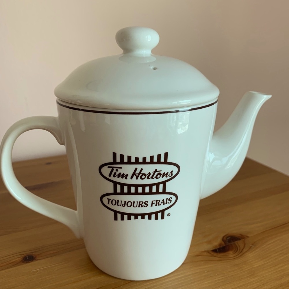 Tim Hortons Tea Pot - Picture 4 of 10